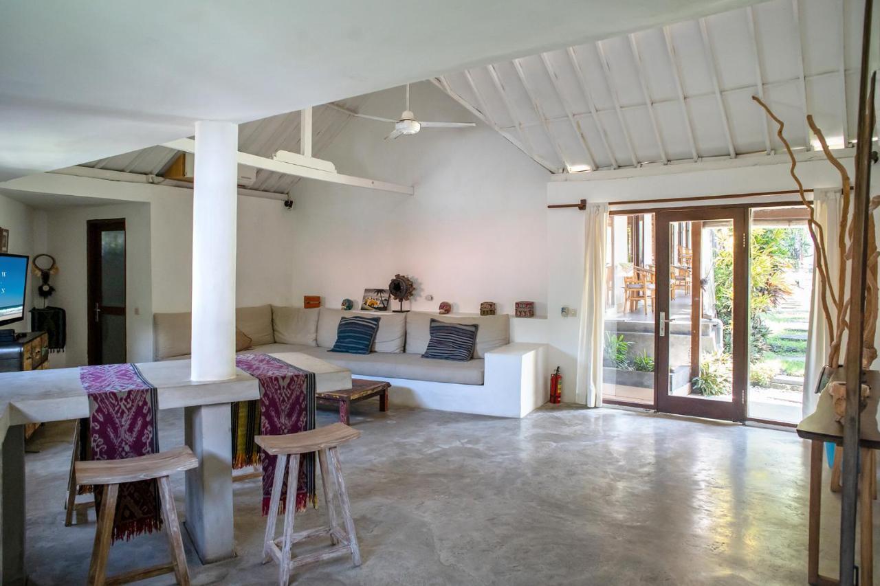 Mote Surfstay Canggu Esterno foto